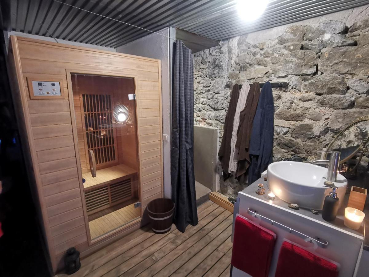 Sweet Loft Grenoble-Love Room Avec Jacuzzi & Sauna Екстер'єр фото