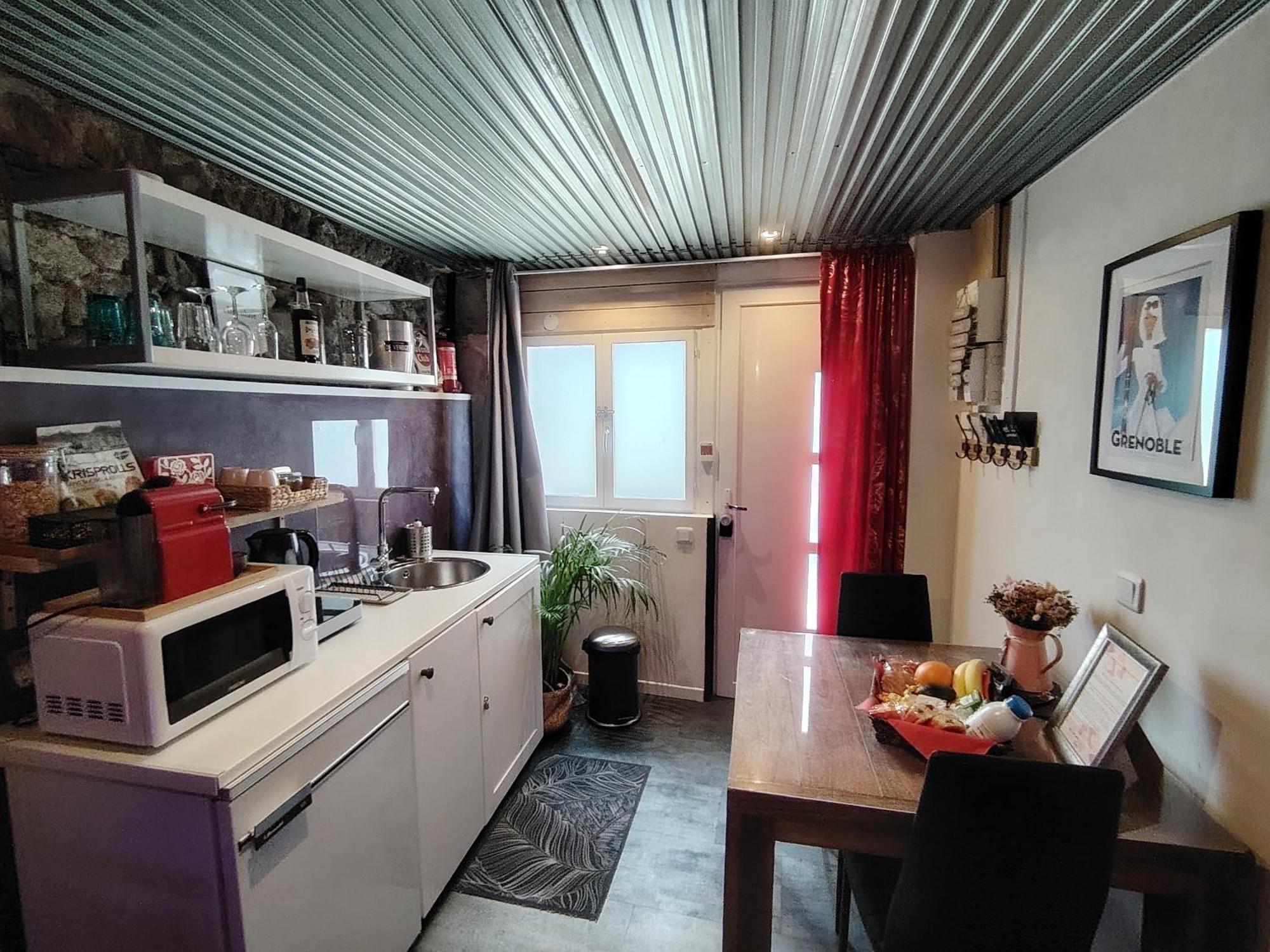 Sweet Loft Grenoble-Love Room Avec Jacuzzi & Sauna Екстер'єр фото