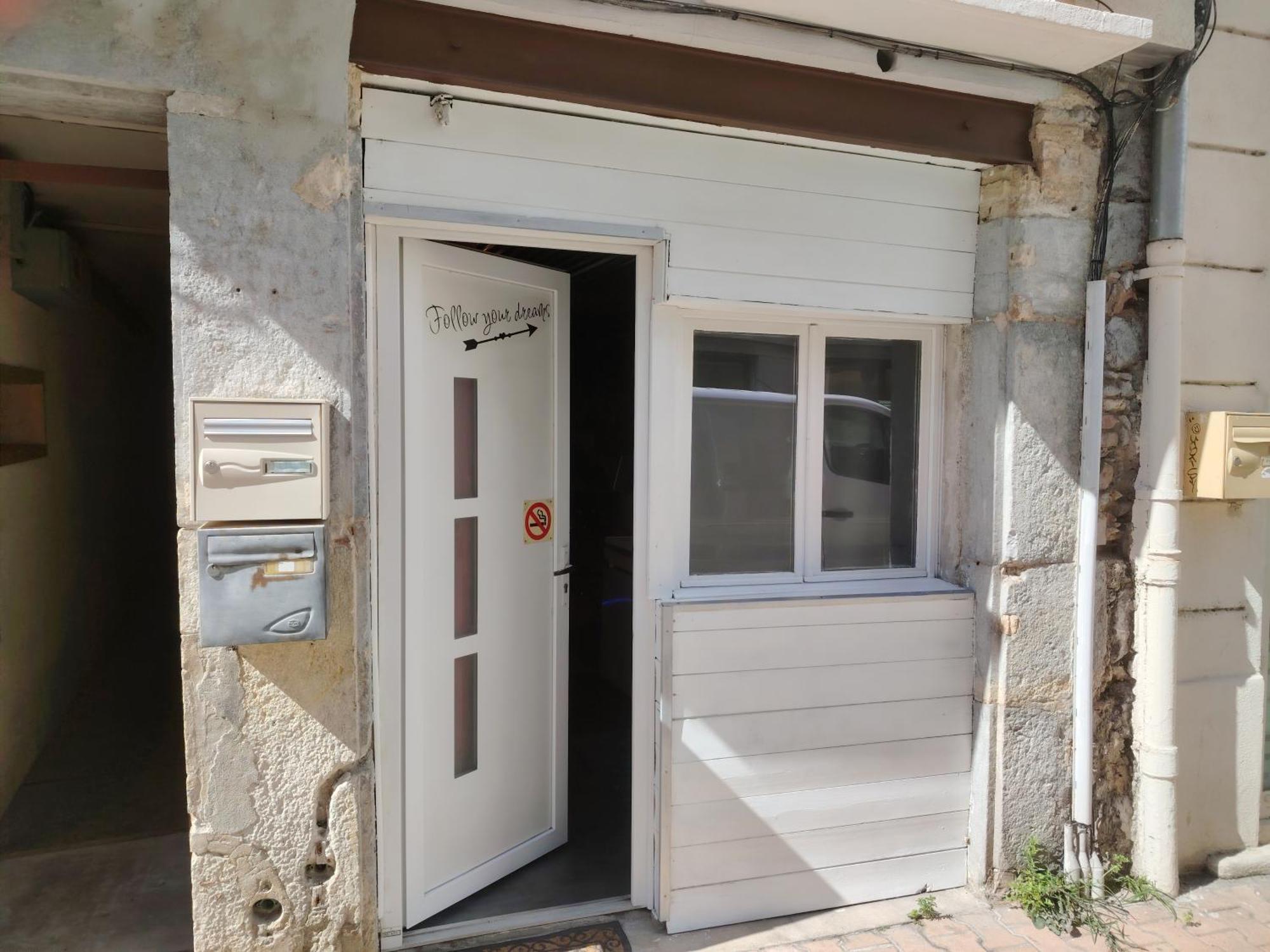 Sweet Loft Grenoble-Love Room Avec Jacuzzi & Sauna Екстер'єр фото