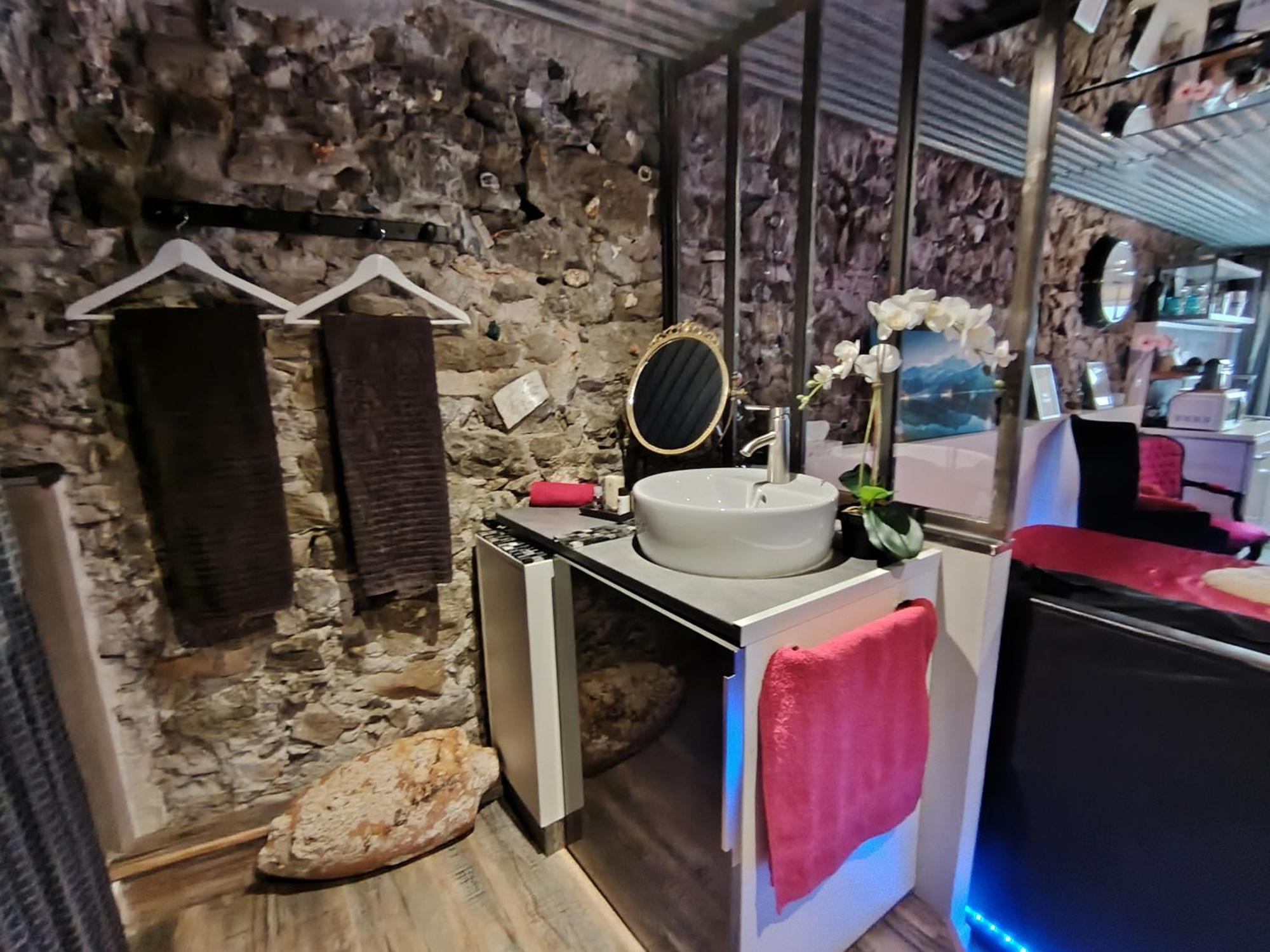 Sweet Loft Grenoble-Love Room Avec Jacuzzi & Sauna Екстер'єр фото